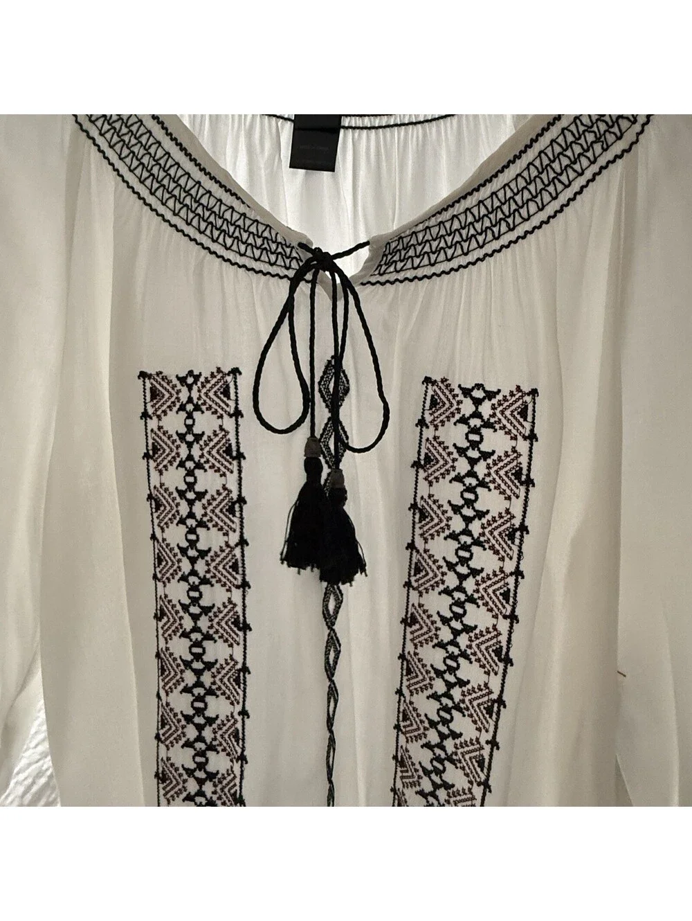 Ali Miles Embroidered Tunic Top Geo Tribal Boho Tassel Tie Neck M Medium NWT